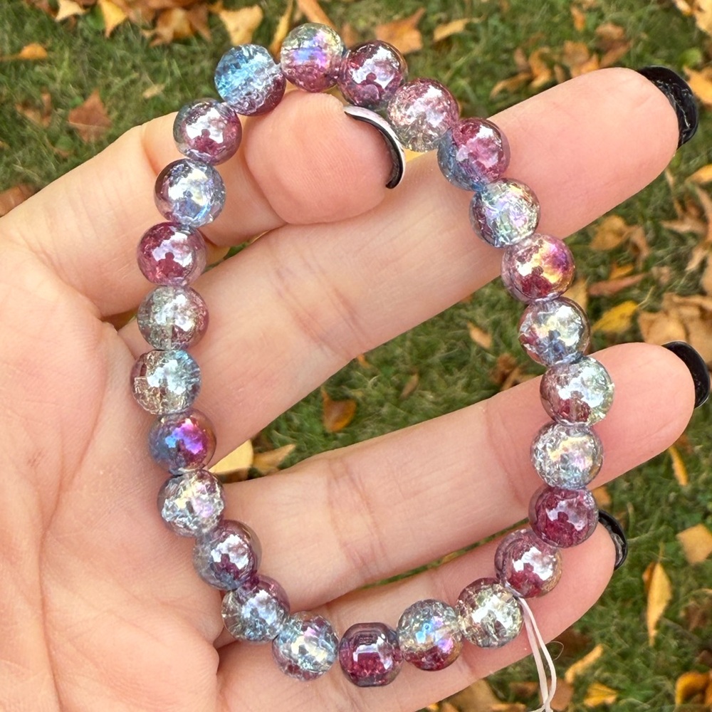 Elegant Purple and Silver 8mm Beaded Bracelet